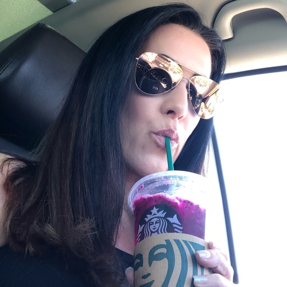 Meet your Posher, Lisa - Picture 6 of 8